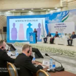 • Эфраим Тендро посол Всемирного Евангельского Альянса (World Evangelical Alliance, WEA) — крупнейшей межконфессиональной сети евангельских христиан.