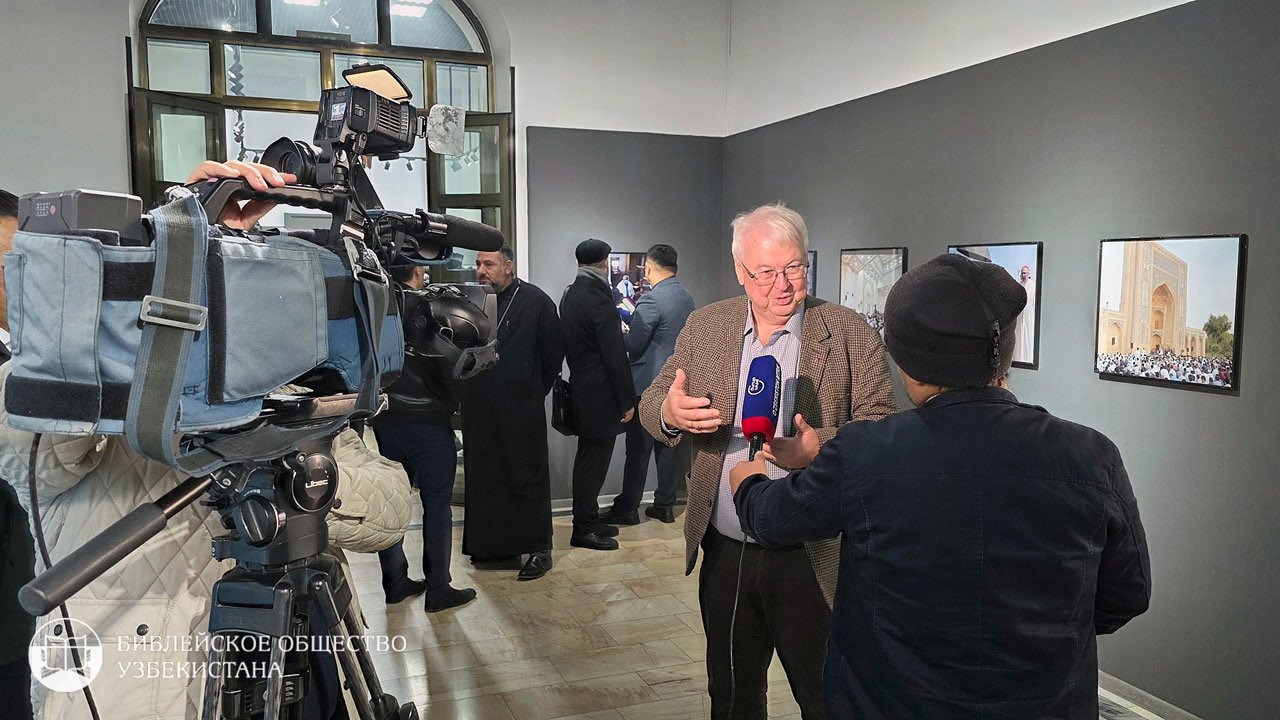 Директор по международным связям Норвежского Библейского общества Бернт Грегер Олсен